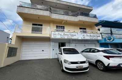 Apartamento com 3 quartos para alugar na Rua Borges de Medeiros - E, 2258, Passo dos Fortes, Chapecó por R$ 2.840