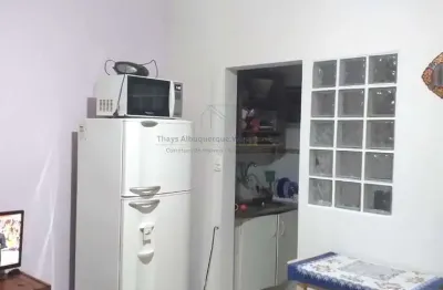 Venda excelente kitnet  térreo, na quadra da praia, no embaré, em santos -sp