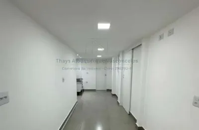 Loja comercial térrea  de esquina + apartamento - 42 m² - à venda - vila mathias em santos, totalmente reformada com copa e banheiros