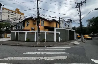 Sobrado comercial para aluguel  av. siqueira campos, santos/sp  6 salas, 2 vagas e quintal