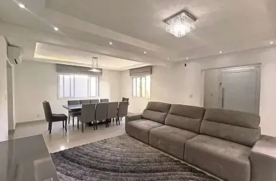 Venda maravilhosa casa sobrado triplex isolado com 4 quartos, piscina, proximo a praia, no josé menino, santos, sp