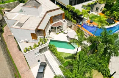 Mansão a venda com exclusivdade no tambore 1 por 12 milhoes só aqui conosco !