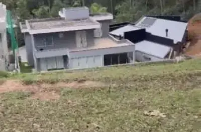 Terreno em condominio de alto padrão na aldeia da serra - só casas novas