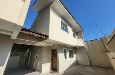 Casa em condomínio fechado com 3 quartos para alugar na Rua Carlos Cesar Czelusniaki Da Costa, 84, Iguaçu, Araucária