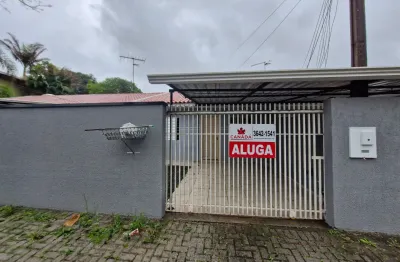 Casa com 2 quartos para alugar na Rua Vereador Valentin Wolski, 1121, Porto das Laranjeiras, Araucária