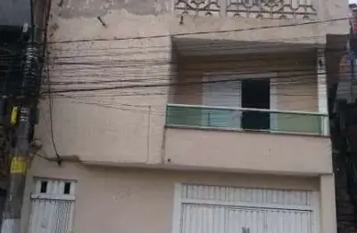 Casa com 2 quartos à venda no Condomínio Maracanã, Santo André 