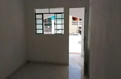 Casa com 2 quartos à venda no Jardim Zaira, Mauá 