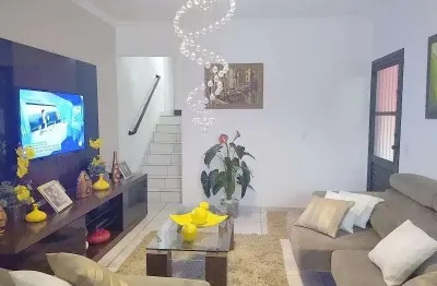 Casa com 3 quartos à venda na Rua Armando Bagnara, Jardim Zaira, Mauá