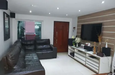 Casa com 3 quartos à venda na Vila Magini, Mauá 
