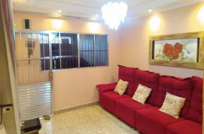 Casa com 4 quartos à venda no Jardim Rosina, Mauá 