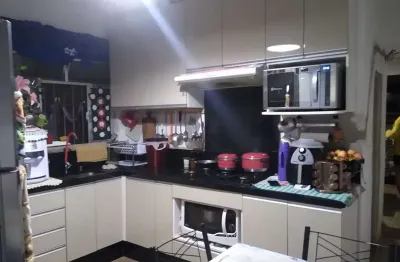 Casa com 2 quartos à venda no Jardim Zaira, Mauá 
