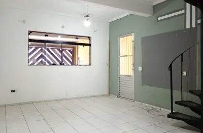 Casa com 4 quartos para alugar na Vila Nova Mauá, Mauá 