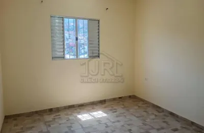 Casa com 2 quartos para alugar no Jardim Zaira, Mauá 