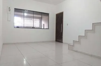 Casa com 4 quartos para alugar na Vila Nova Mauá, Mauá 