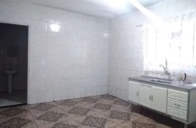 Casa com 1 quarto para alugar no Jardim Quarto Centenário, Mauá 