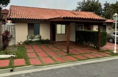 Casa à venda no morumbi sul, com 125m², 3 quartos e 2 vagas.