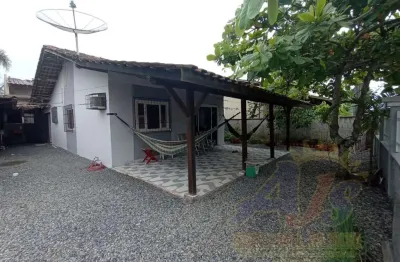 Casa para venda em balneário barra do sul, centro, 3 dormitórios, 2 banheiros