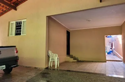 Casa com 3 quartos à venda na Vila Piza, Limeira 