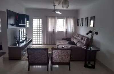 Casa com 3 quartos à venda no Jardim Ouro Verde, Limeira 
