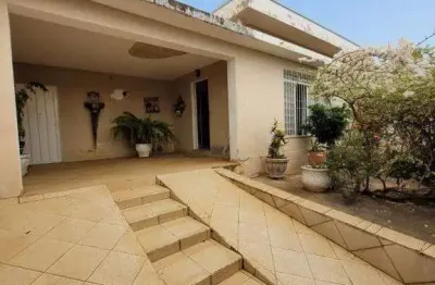 Casa com 4 quartos à venda na Vila Cidade Jardim, Limeira 
