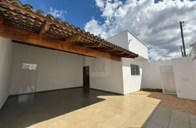 Casa com 3 quartos à venda em Granada, Uberlândia 