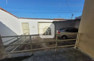 Casa com 3 quartos à venda em Laranjeiras, Uberlândia 