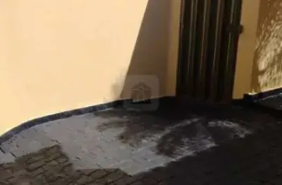 Casa com 5 quartos à venda no Santa Mônica, Uberlândia 