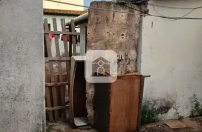 Terreno à venda no Santa Mônica, Uberlândia 