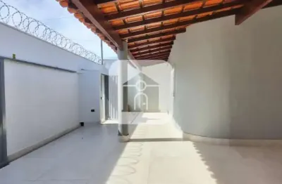Casa com 3 quartos à venda no Santa Mônica, Uberlândia 