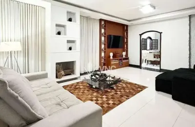 Casa dos sonhos à venda — bom gosto, conforto e espaço para viver bem!
