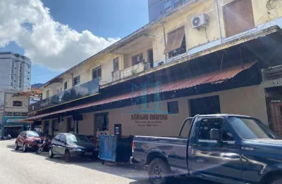 Investidores/ empresários/ comerciantes: vende-se imóvel composto por 5 lojas no térreo e 2 apartamentos. santos-sp.