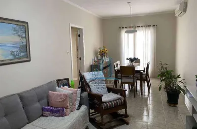 Vende-se apartamento de frente, sala com sacada, bem arejado e claro, no campo grande, santos-sp. próximo à rota de fretados ( canal 2)