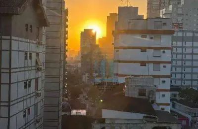 Vende-se apartamento mobiliado, 2 quartos, próximo às universidades e 4 quadras da praia do boqueirão, santos-sp.