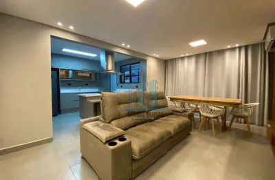 Vende-se lindo apartamento, totalmente reformado, na ponta da praia, santos-sp. 3 suítes.