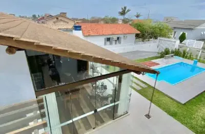 Casa alto padrão - 2 terrenos - centro do balneário rincão