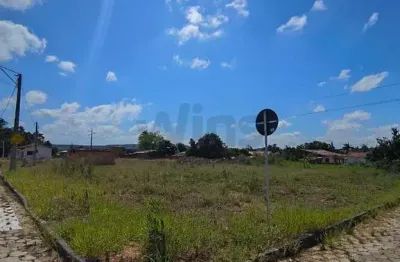 Terreno de esquina - região da quarta linha (432m²)