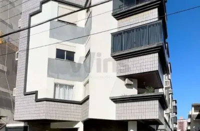 Apartamento semi mobiliado e espaçoso no pio correa - criciúma