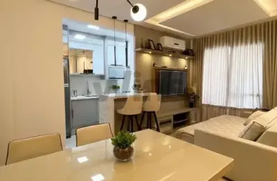 Apartamento 2 dormitórios 1 suite - Mobiliado e Decorado Próximo ao Centro de Criciúma!