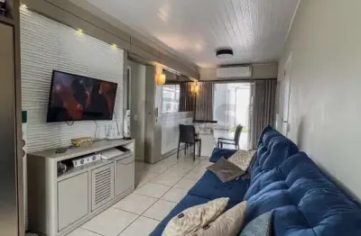 Casa em condomínio fechado próx. ao Centro de Criciúma - 3 Dormitórios