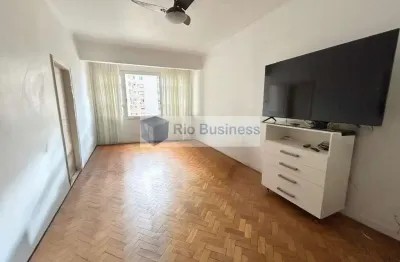 Copacabana 2 salas 3 quartos, banheiro, dependência, vaga,