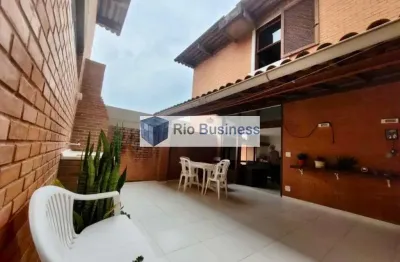 Casa em Condomínio com vista Cristo em Botafogo. Maravilhosa