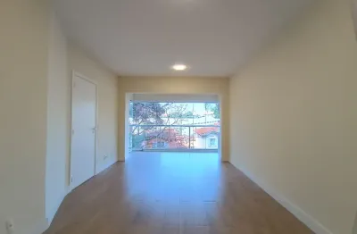 Lindo apartamento pronto para morar em uma localização estratégica.