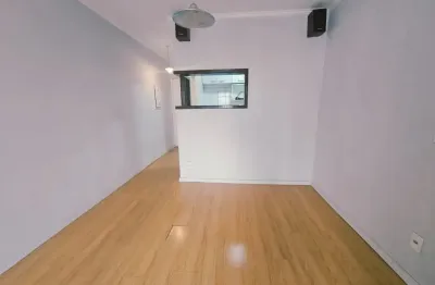 Apartamento com 2 quartos à venda na Rua Vigário Albernaz, 785, Vila Gumercindo, São Paulo