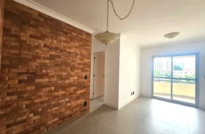 Reformado  e  pronto - 2 dorms (1 suíte) e 1 vaga - vigário albernaz