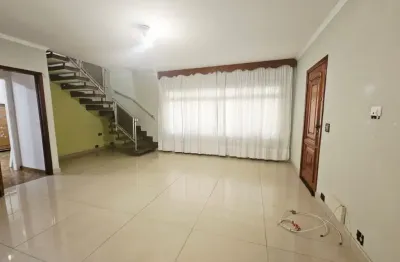 Casa com 3 quartos à venda na Rua Aulinda Queiroz de Matos, 128, Jardim Patente Novo, São Paulo