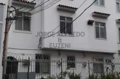 Apartamento à venda na rua viana drumond, vila isabel, rio de janeiro por r$ 215.000
