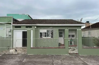 Casa com 4 quartos à venda na Rua Adalberto Guerra Duval, Fragata, Pelotas