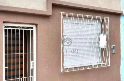 Casa com 2 quartos à venda na Rua Dona Mariana, Porto, Pelotas