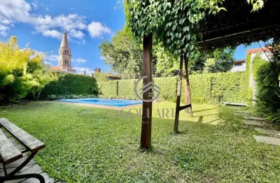 Casa ampla no porto com acesso por 2 ruas diferentes