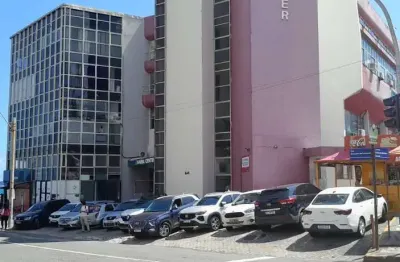Sala comercial com 1 sala para alugar na avenida oceânica, 551, barra, salvador por r$ 2.000